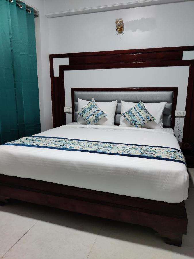 Bed and Breakfast Golden Oak à Shimla Extérieur photo