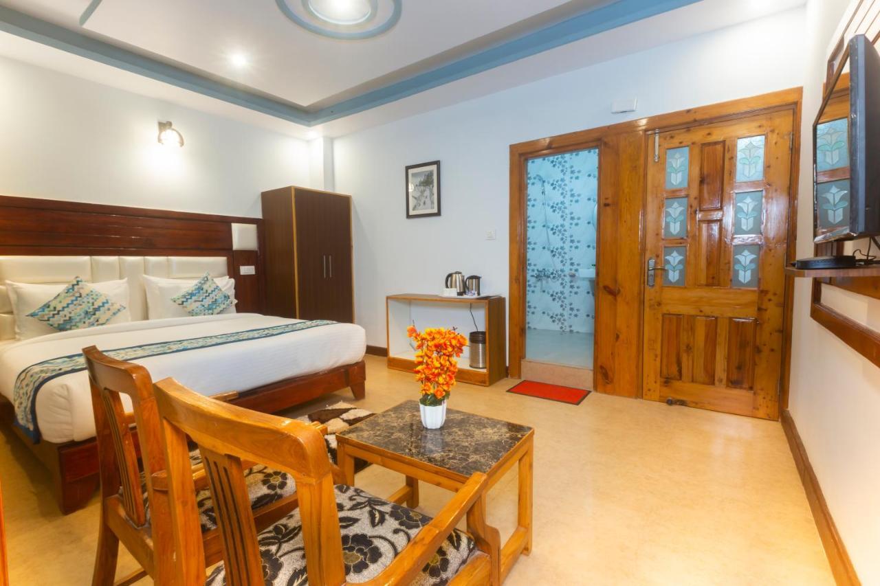 Bed and Breakfast Golden Oak à Shimla Extérieur photo